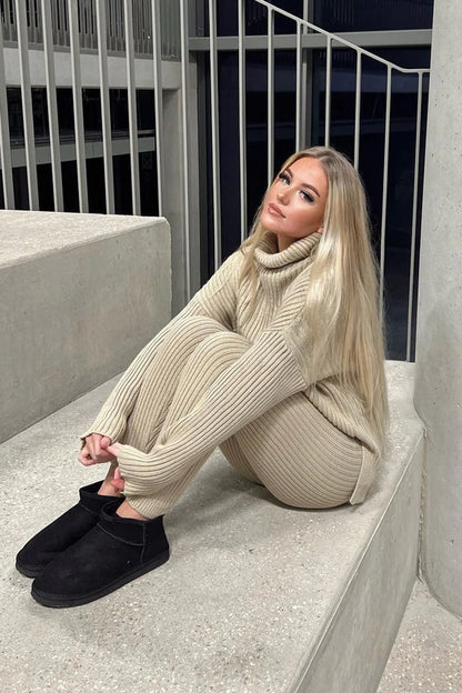 Conjunto Soft Knit: Calidez, Suavidad y Estilo Natural