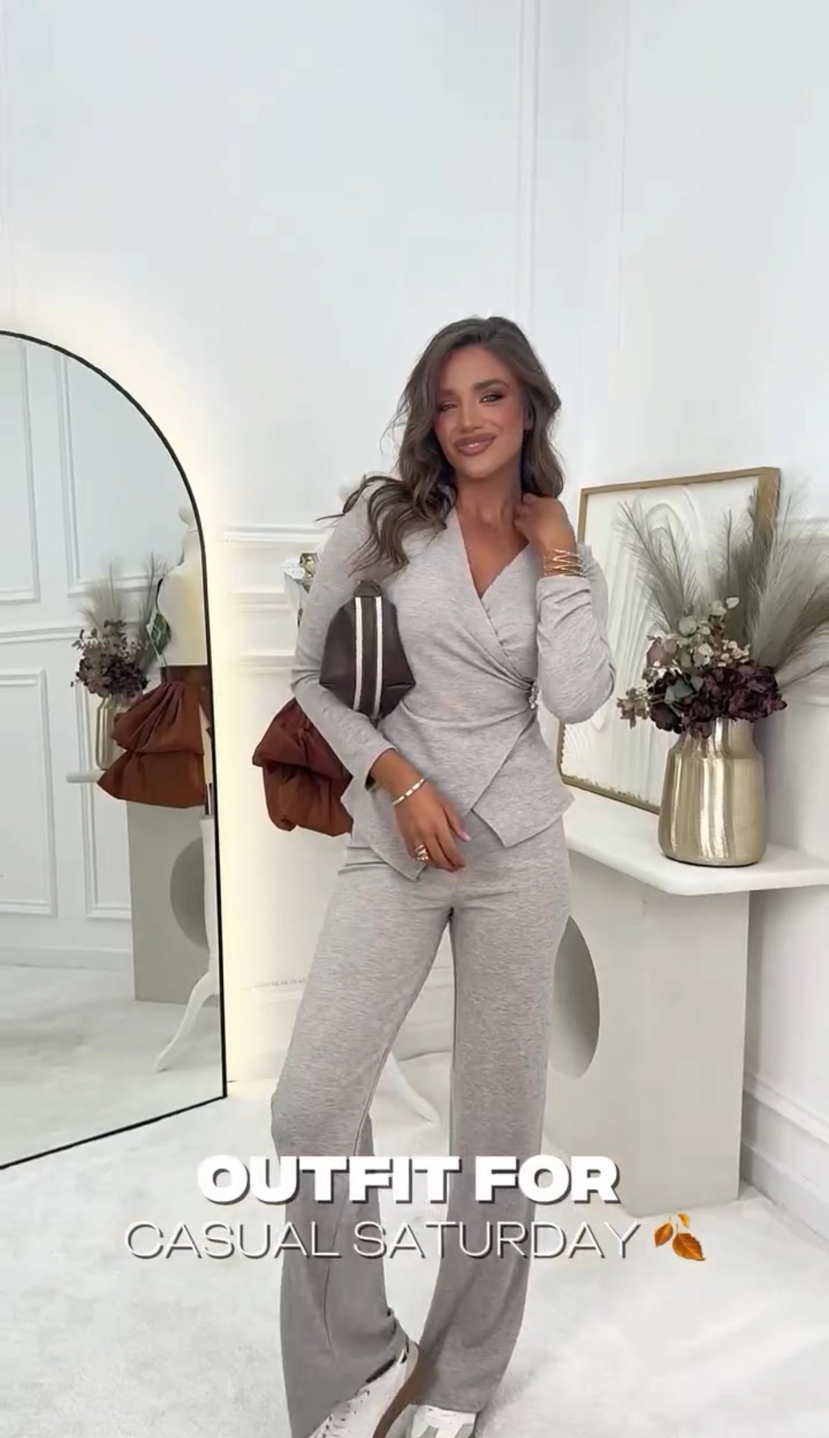 Conjunto Adrien: Eleva tu Estilo con 7 Colores que Inspiran