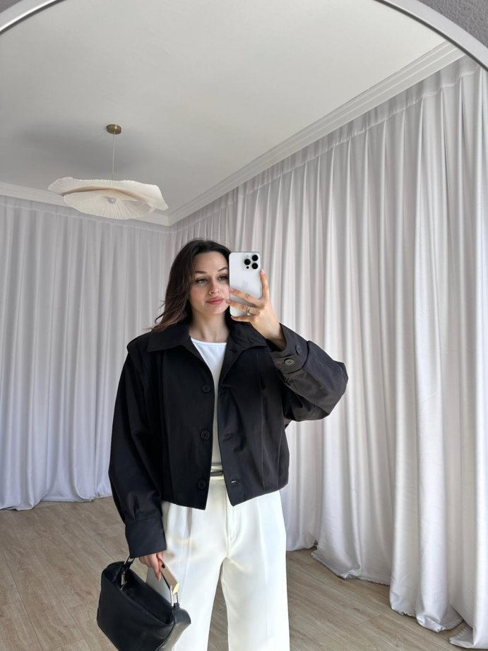 LİORA | La Chaqueta de Sastrería Perfecta y Estructurada