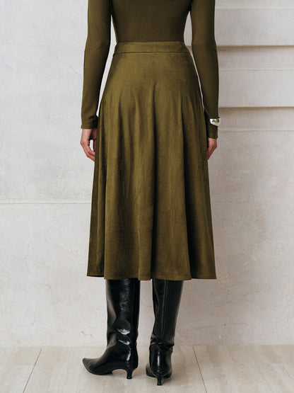 Falda Midi Efecto Ante: Elegancia Atemporal con una Silueta que Favorece