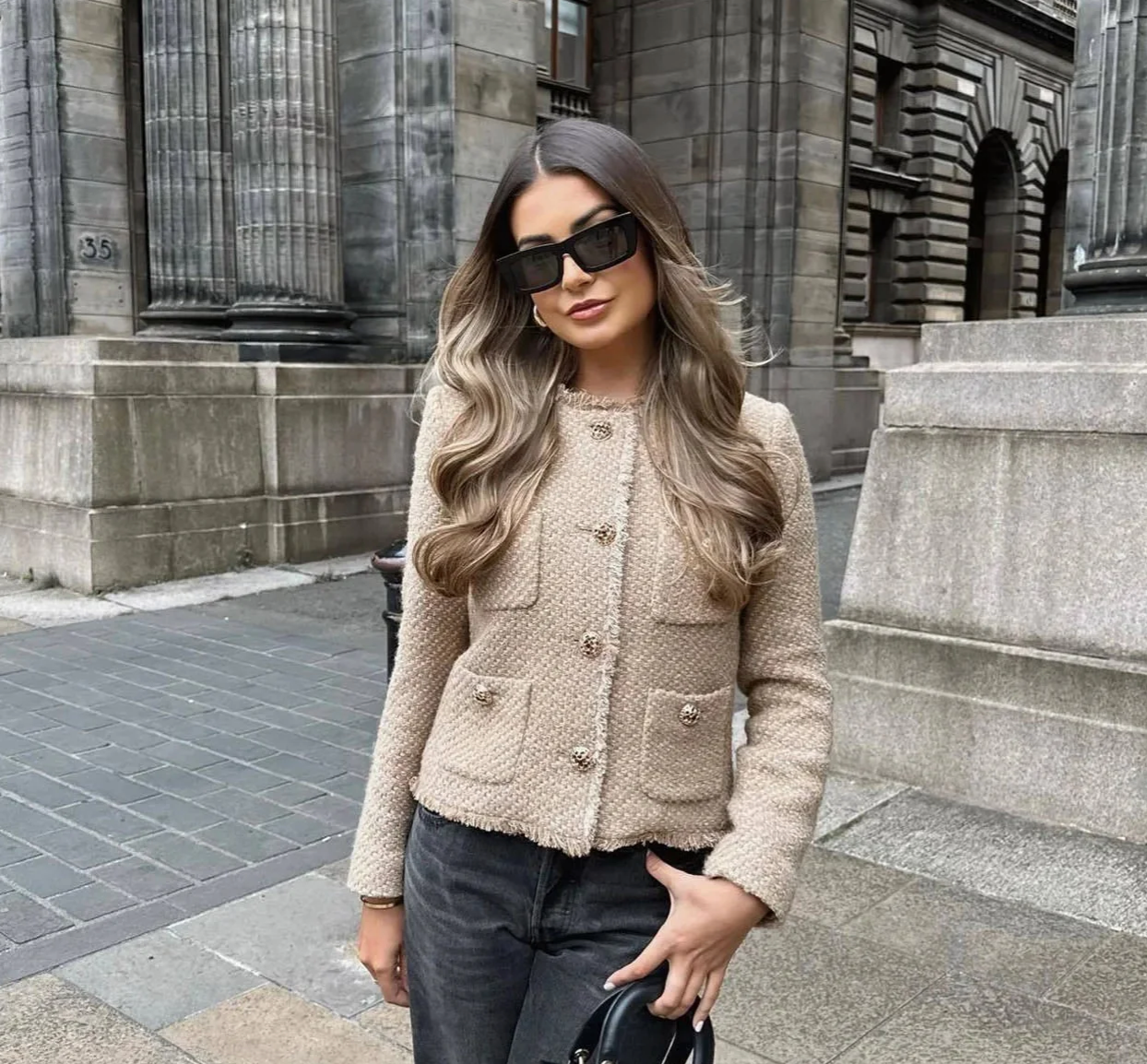 Chaqueta Lara™ | Tweed Vintage: Elegancia Atemporal con un Toque de Oro