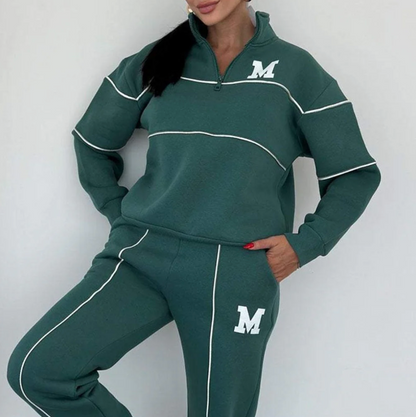 Conjunto Minimal Comfort: Estilo Deportivo y Comodidad Elevada