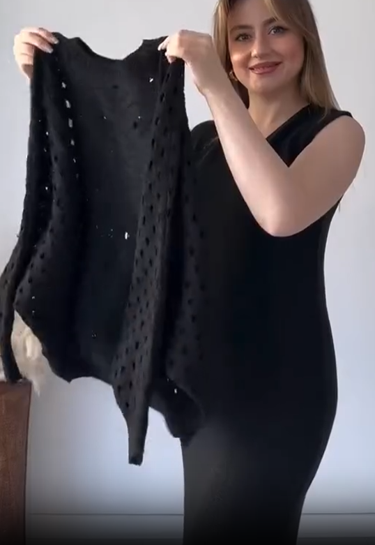 Conjunto Knit Calado Elegance™ – Suavidad, Estilo y Silueta Equilibrada