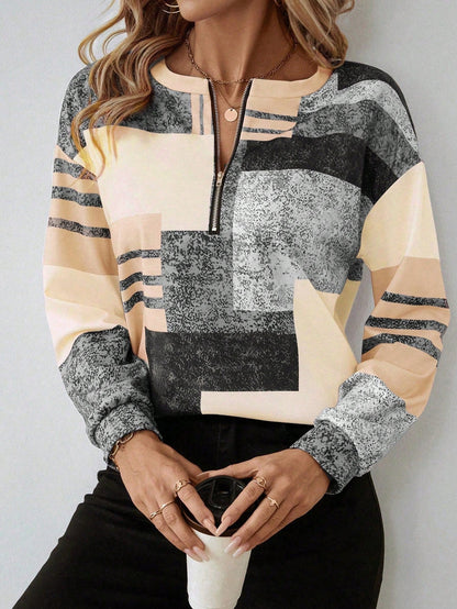 Top Mira Vintage Chic: El Encanto Retro se Encuentra con el Estilo Contemporáneo