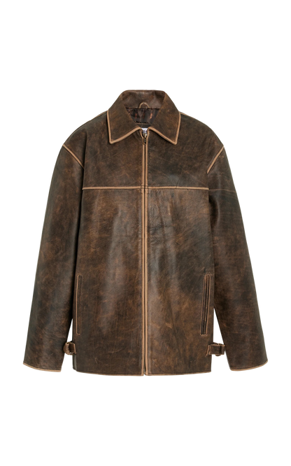 Comodidad Oversize: Diseño Boxy y Hombros Caídos para un Look Atemporal y Moderno.