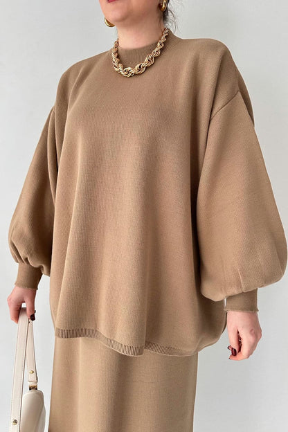 Conjunto Elegante de Falda: Sofisticación Versátil para Otoño e Invierno