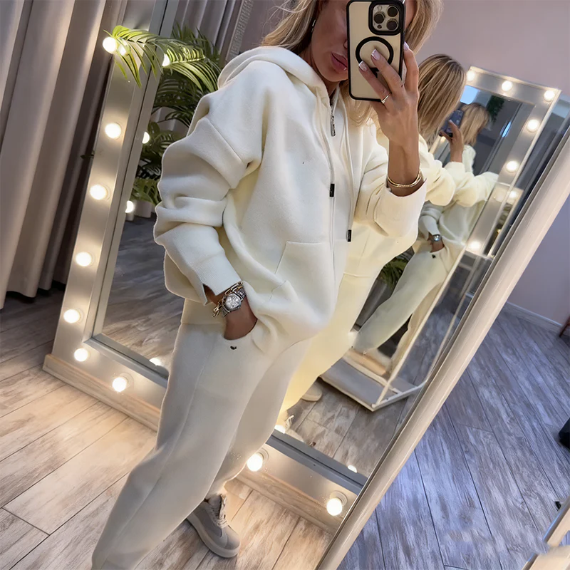 Conjunto CozyFit: Comodidad Sofisticada para tu Día a Día