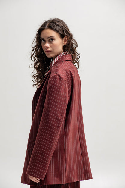 Conjunto Burdeos - El Arte de la Sastrería Moderna