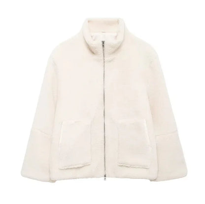 Chaqueta Theia: El Abrazo Más Cálido y Elegante del Otoño