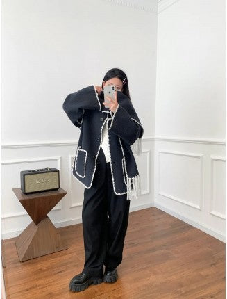 Chaqueta/Abrigo AVAGARRA: Calidez Lujosa y Estilo Atemporal