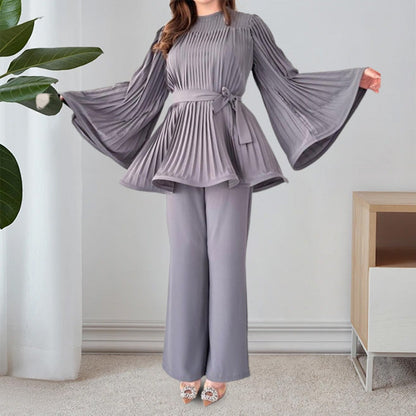 Conjunto de Dos Piezas: Elegancia Fluida y Comodidad Total