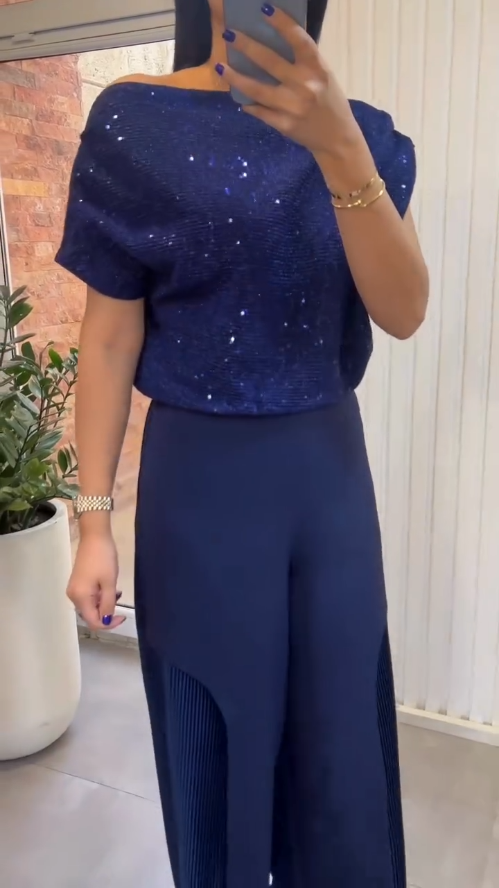 Conjunto Spark Set: Elegancia Moderna con Toque de Brillo